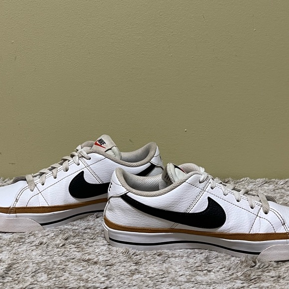 SOLD - Nike Court Legacy White/Desert/Ochre Women's Size 7 - Picture 4 of 6